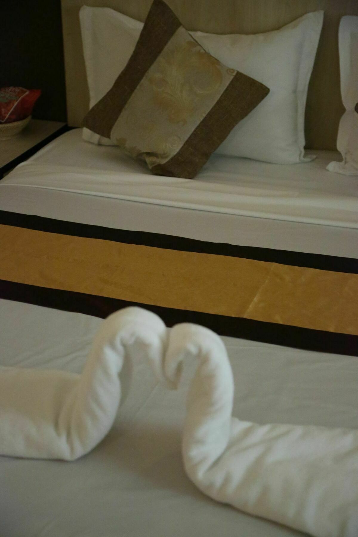 Hotel 72 Янгон Екстериор снимка